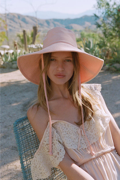 Holiday Canvas Bucket Hat - Blush