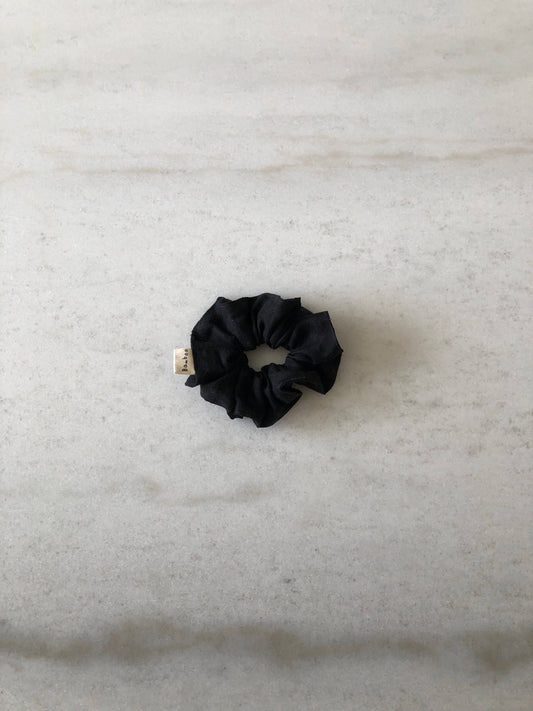 Pure Linen Scrunchies - neutrals