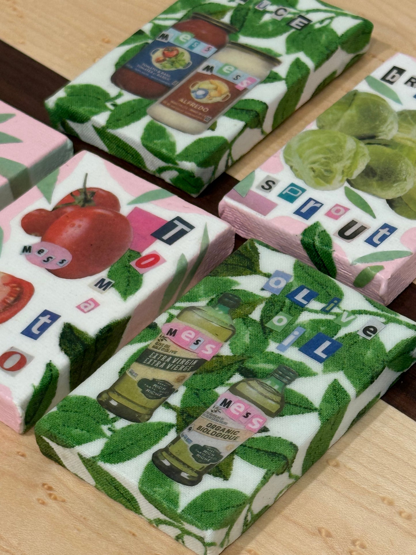 Mess Mini Decoupage Canvas