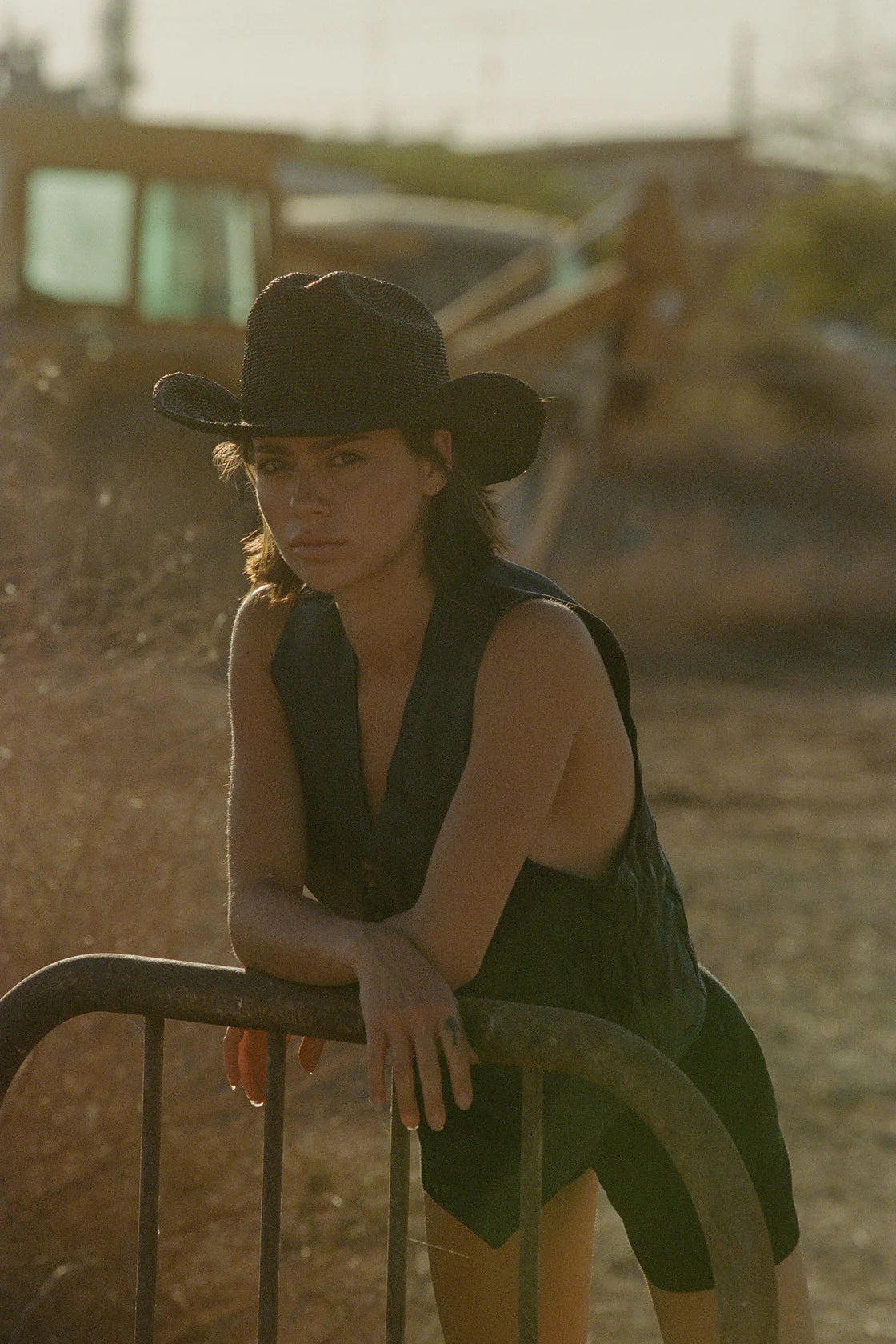 The Raffia Cowboy - Noir
