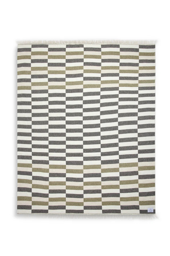 The Lazlo | Wool Blend Throw