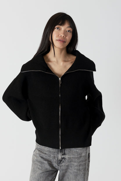 JAMES - Zip-Up Cardi w/Collar - Wild and Heart