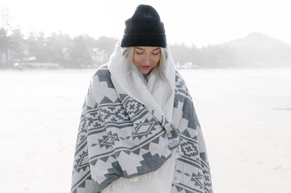 The Arrow Fleece Throw - wild and heart